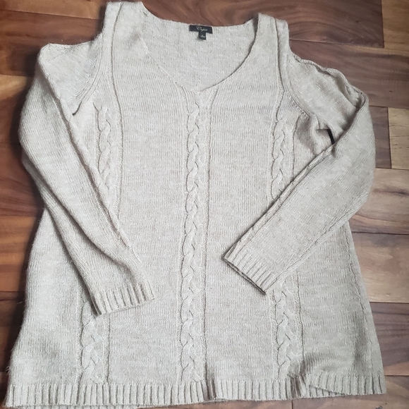 Cupio Sweater Tan - Picture 3 of 5